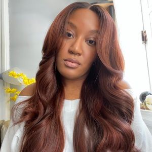 Meet your Posher, Stella